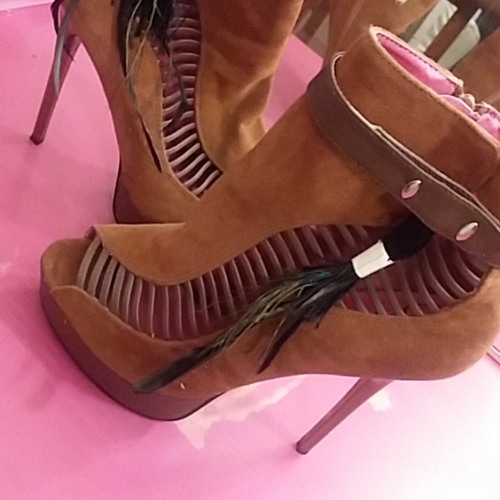 Shoes/Heels